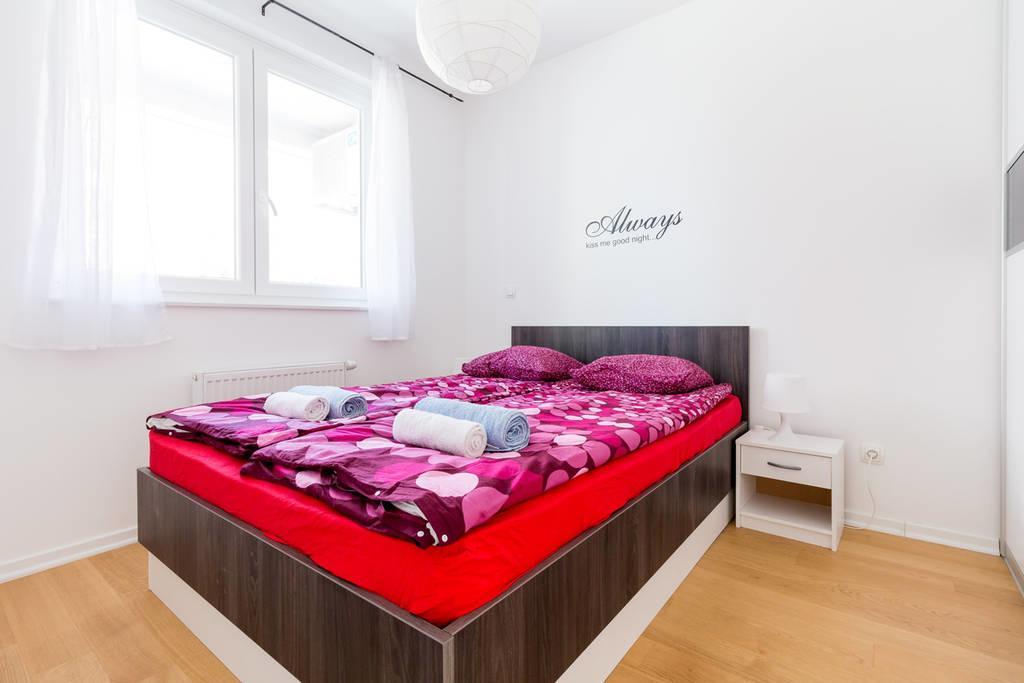 Flexible Selfcheckins 9 - Zagreb - Garage - Electric Vehicle Ccharger - Loggia - New - Apartments Repinc 9 المظهر الخارجي الصورة
